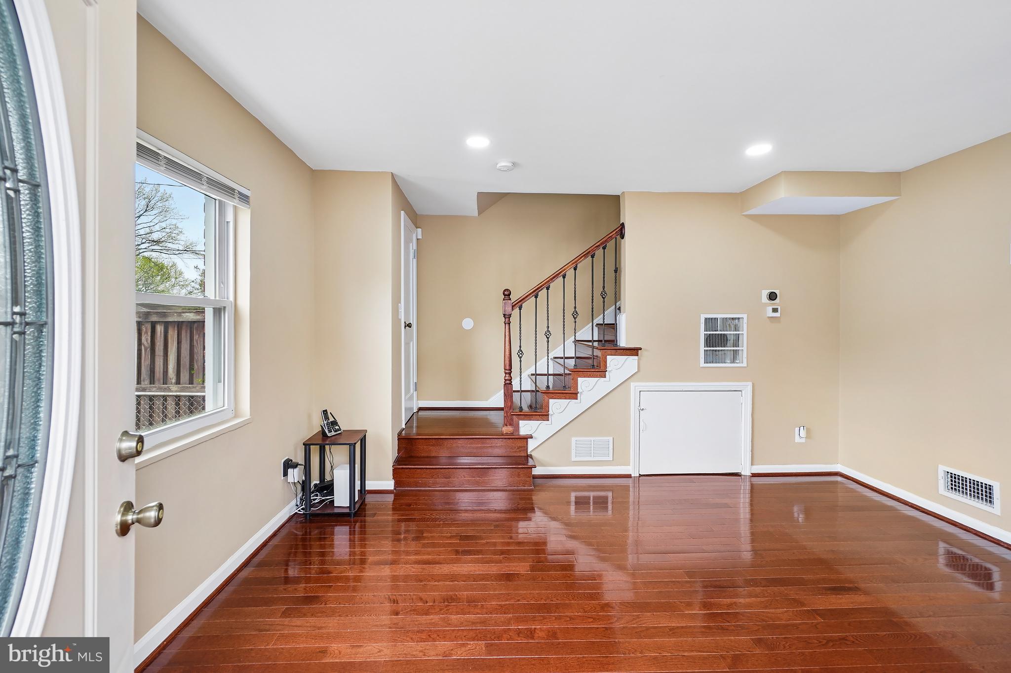 GREGORY FARMS - Residential