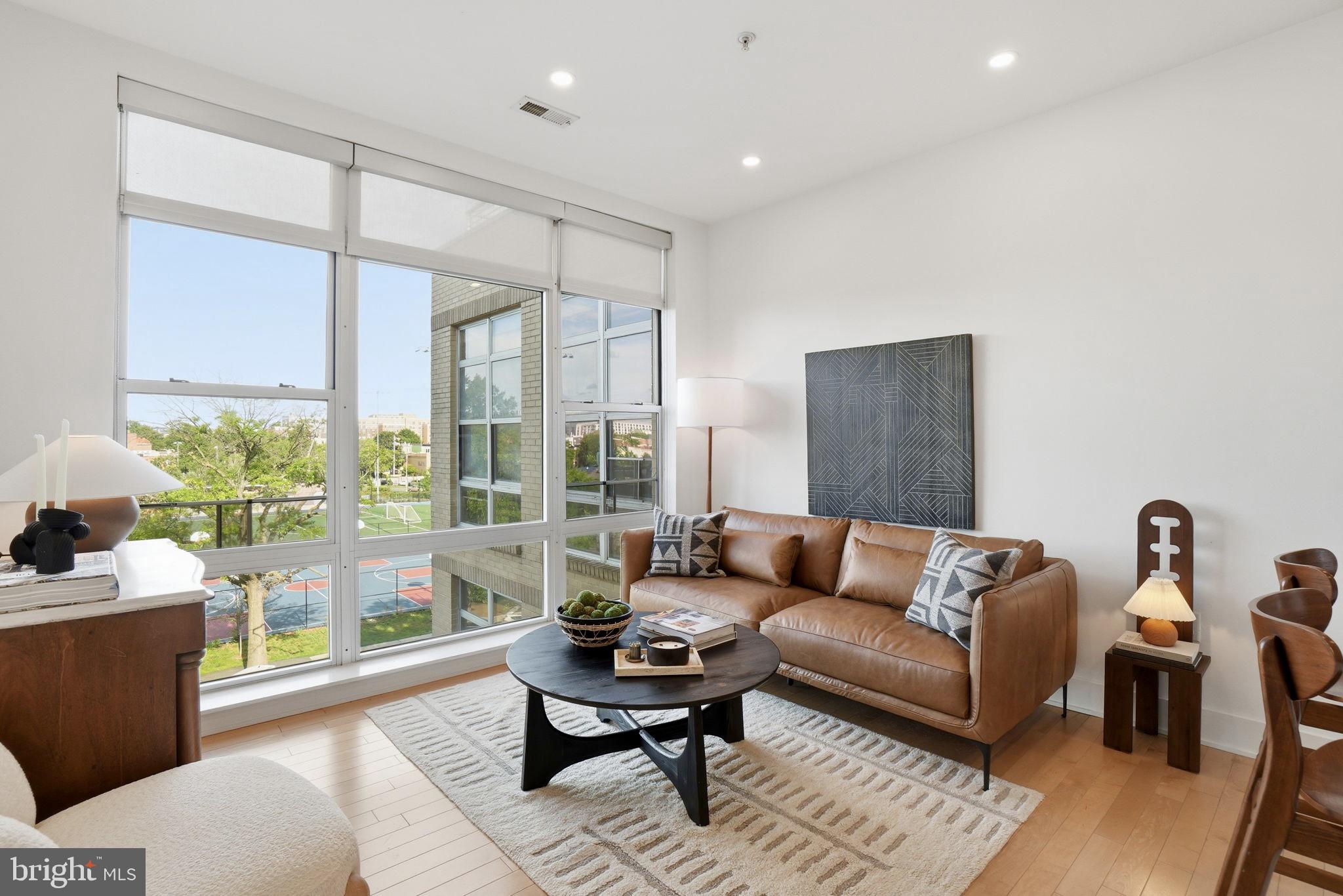 1616 11TH STREET NW PH3