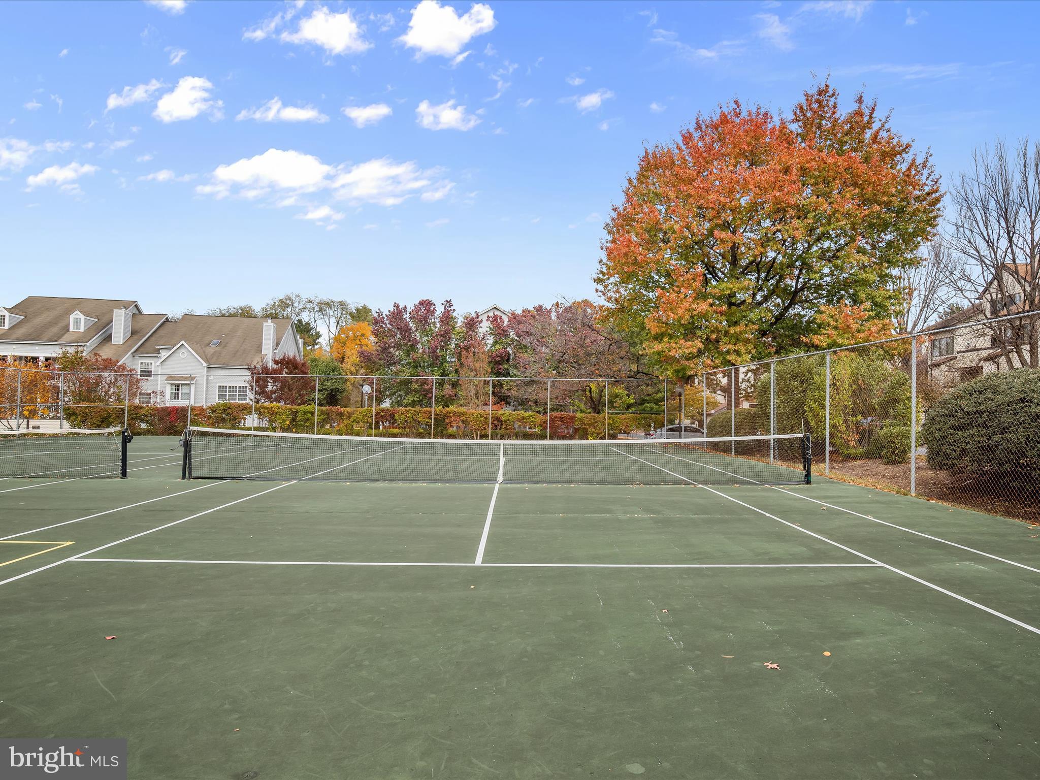 CHRISTOPHER COURT - Residential