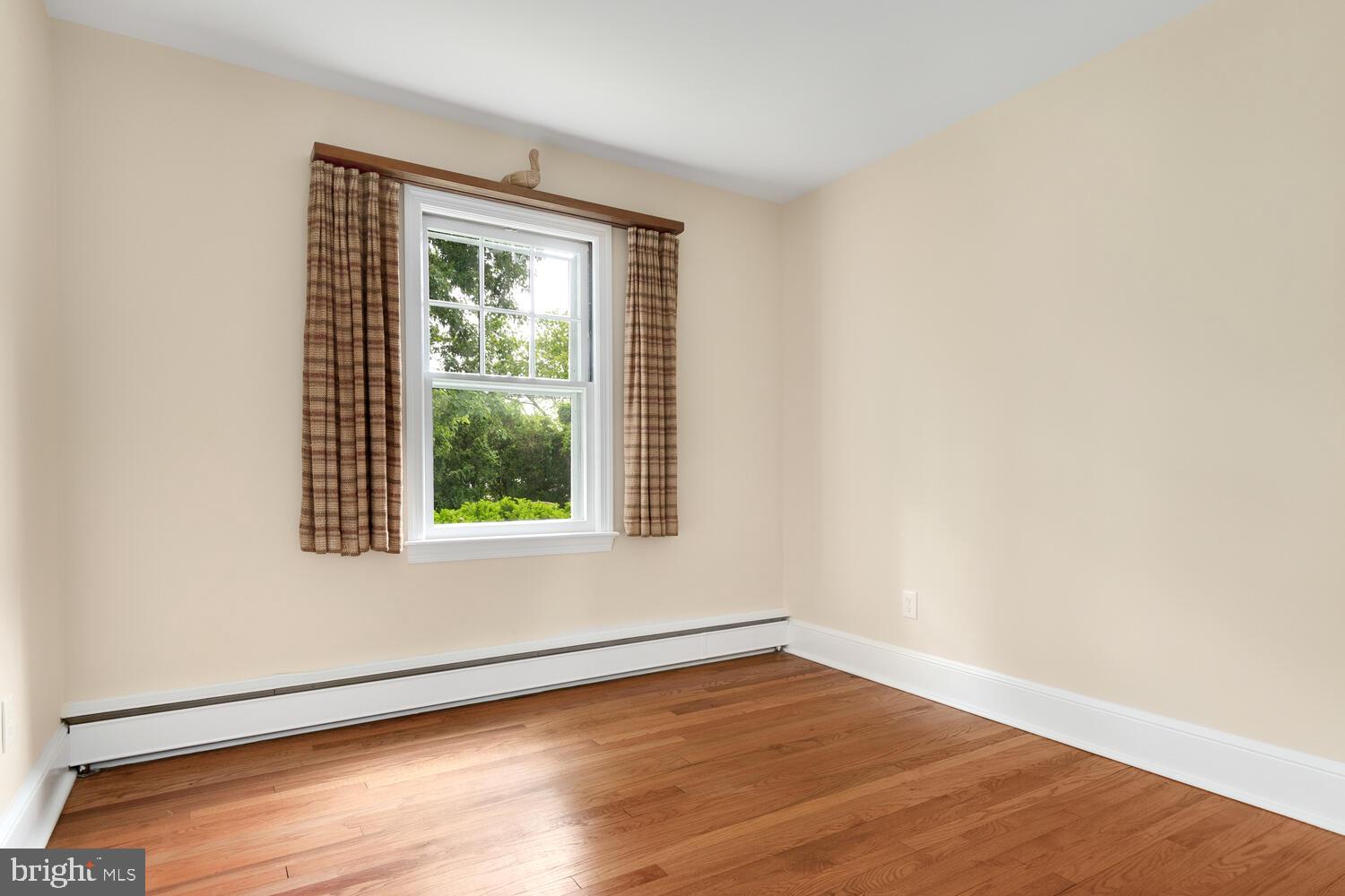 COLLEGE HEIGHTS - Residential