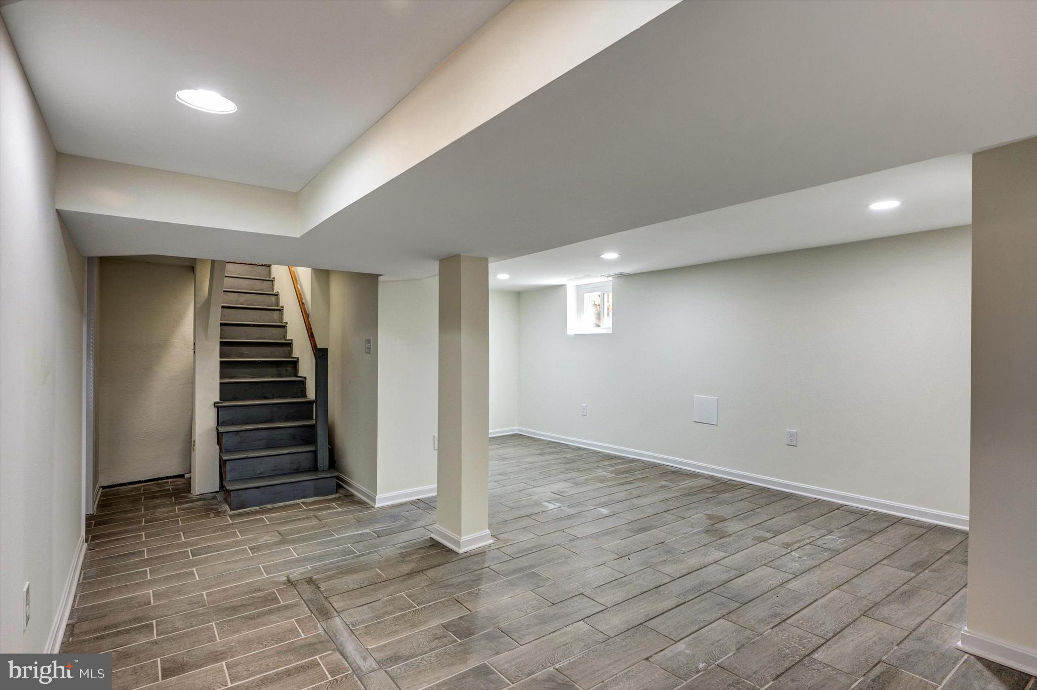 EAST SIDE - Residential