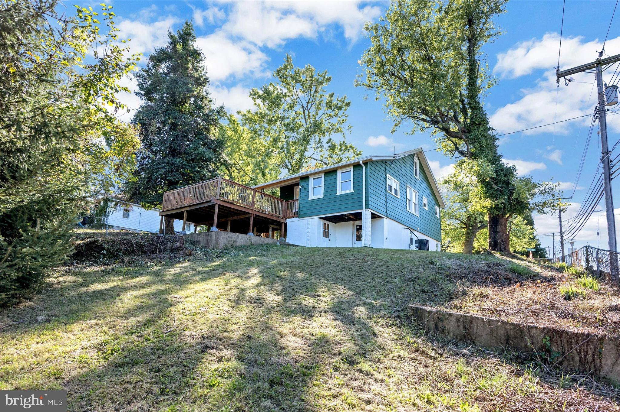 EAST SIDE - Residential