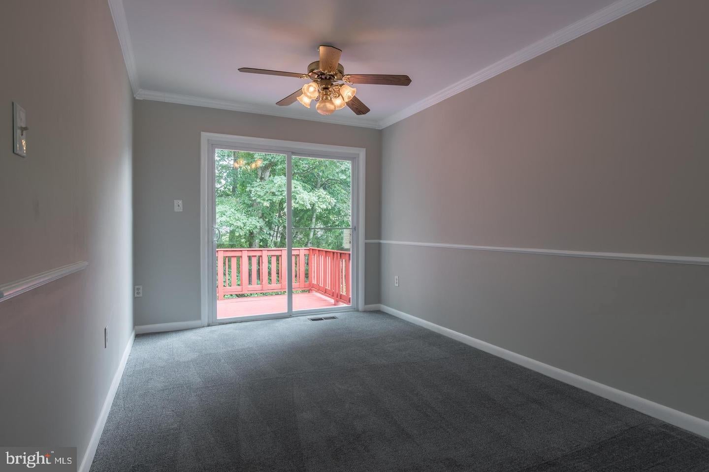 5592 SHANNON COURT