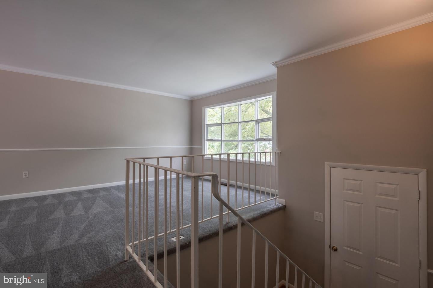 5592 SHANNON COURT