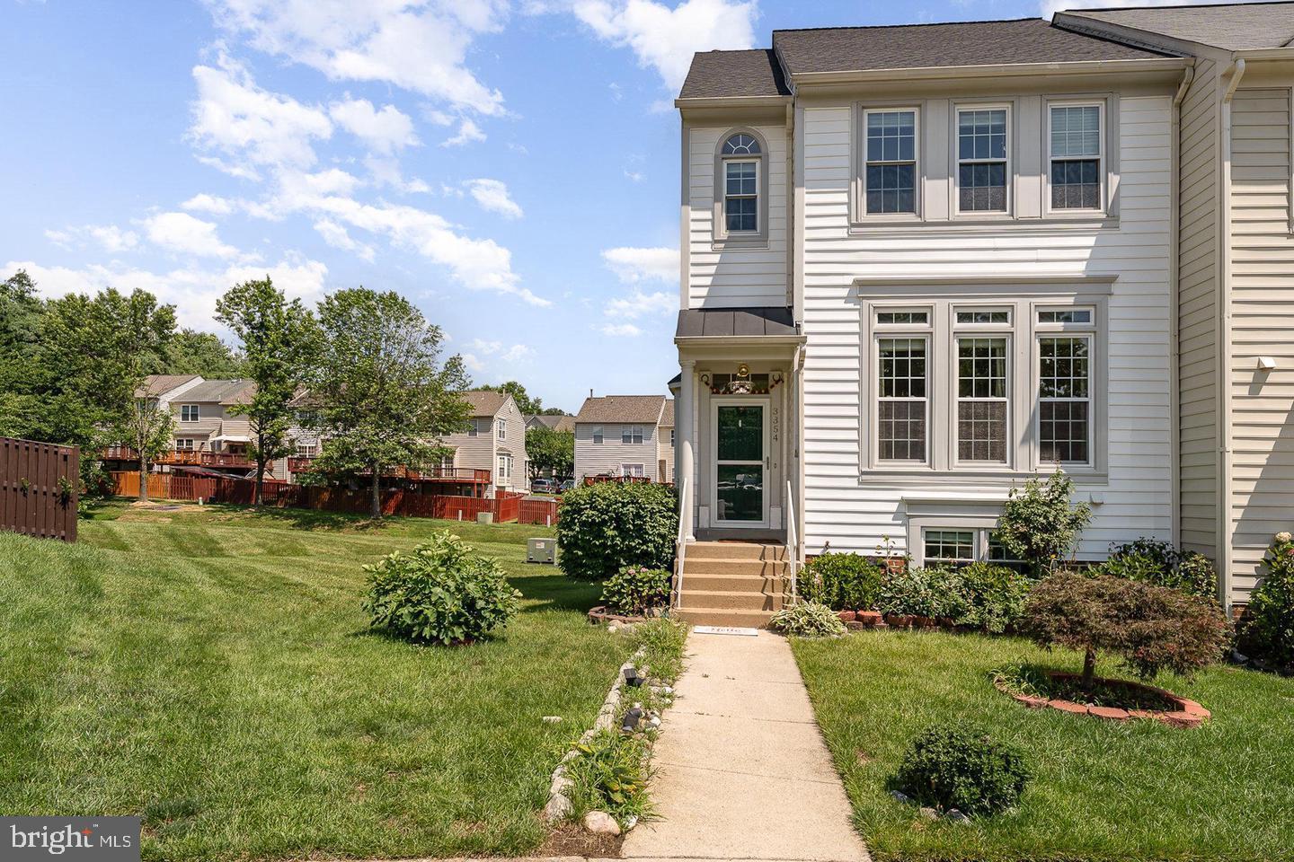 3354 NADIA LOOP