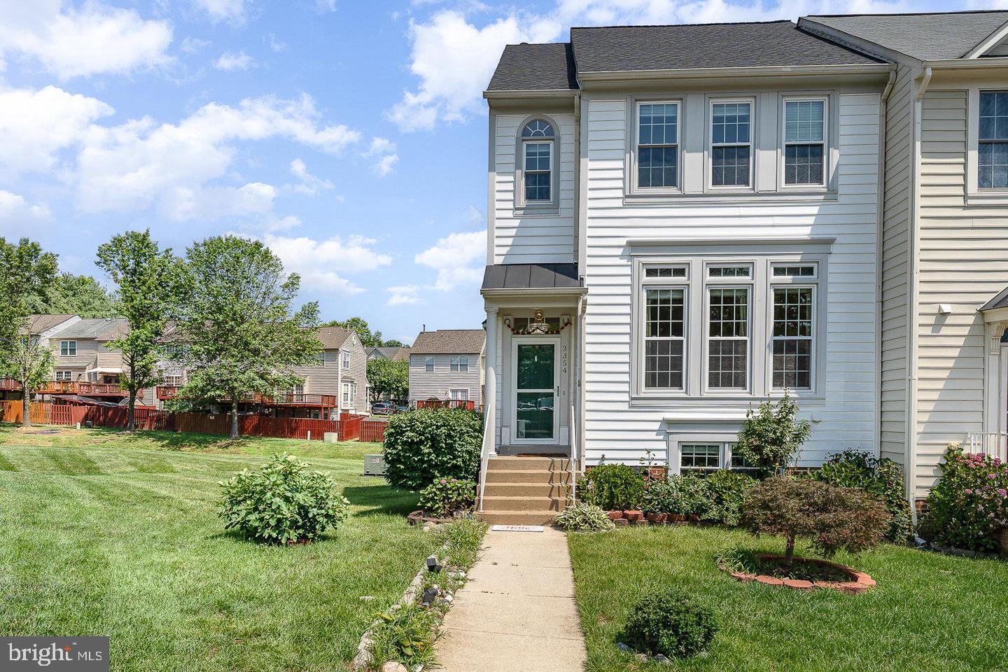 3354 NADIA LOOP