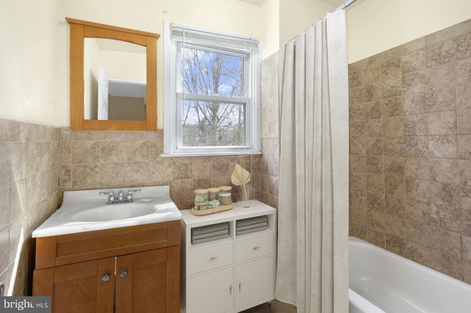 GRAYS FERRY - Residential