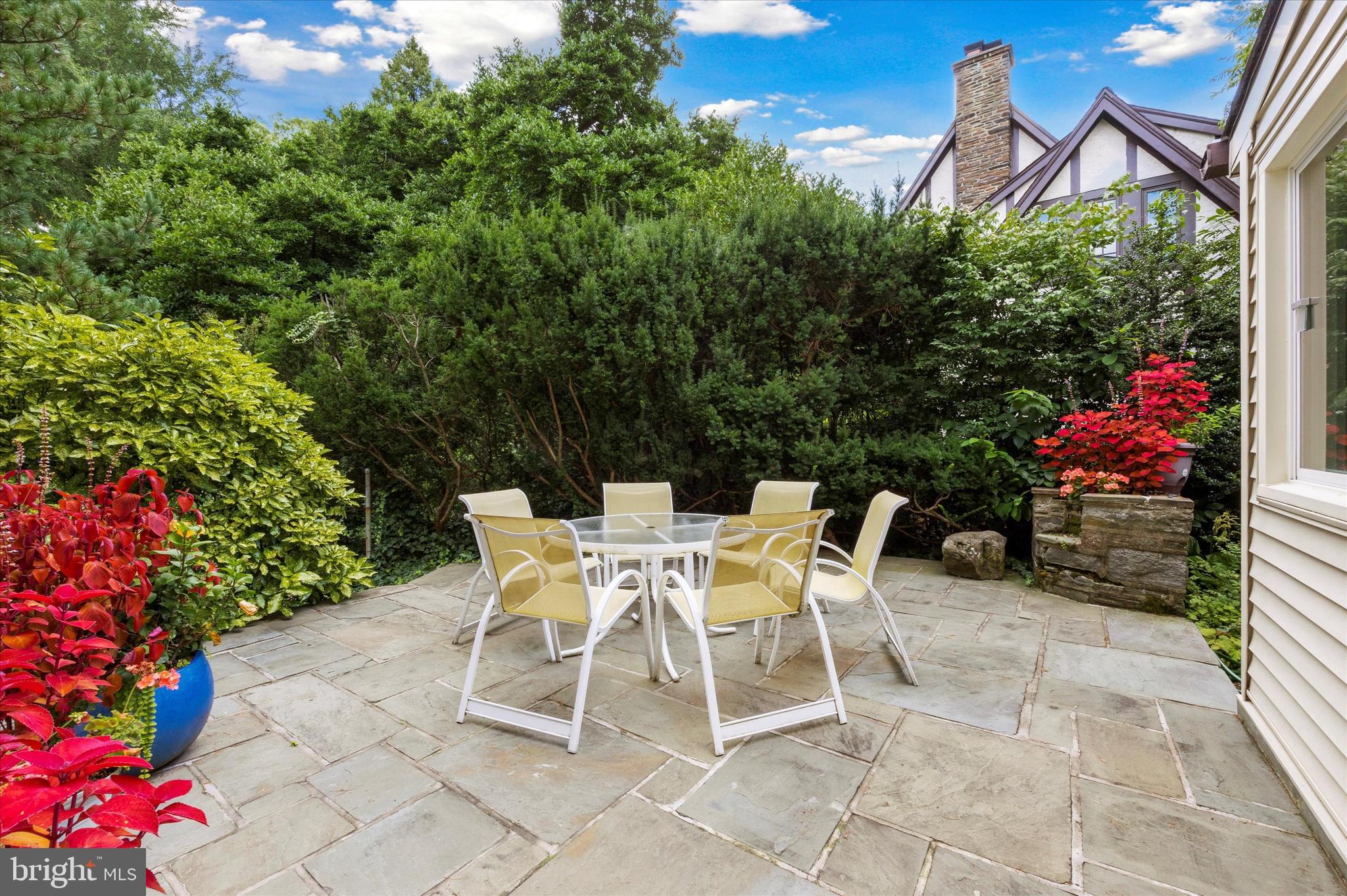 MERION STATION - Residential