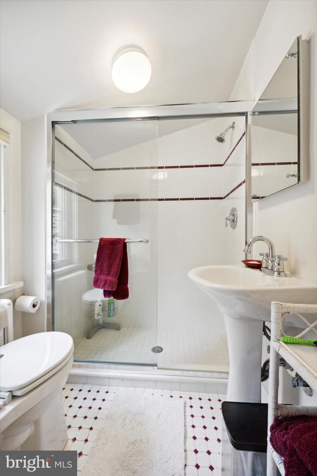 MERION STATION - Residential