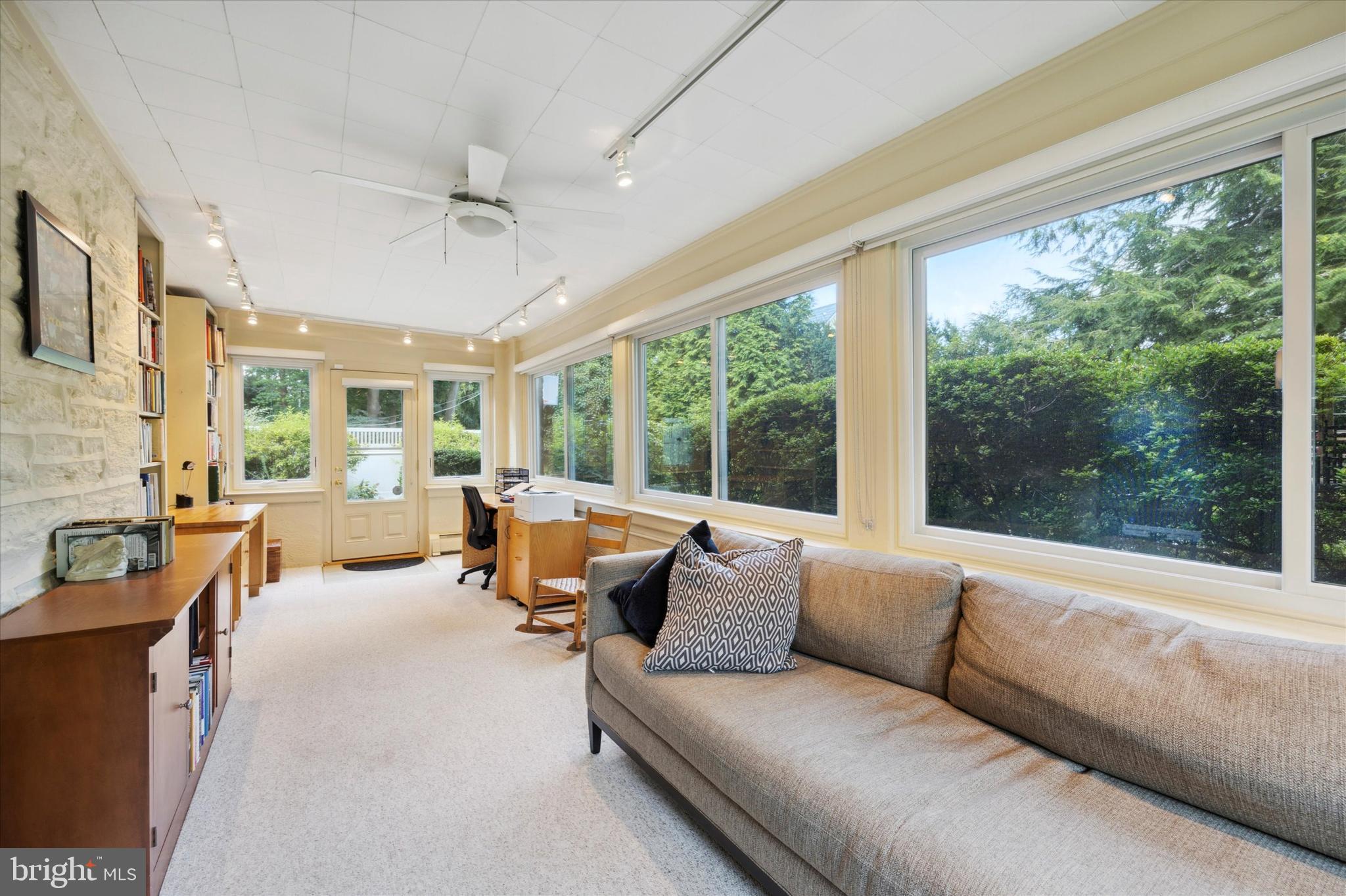 MERION STATION - Residential