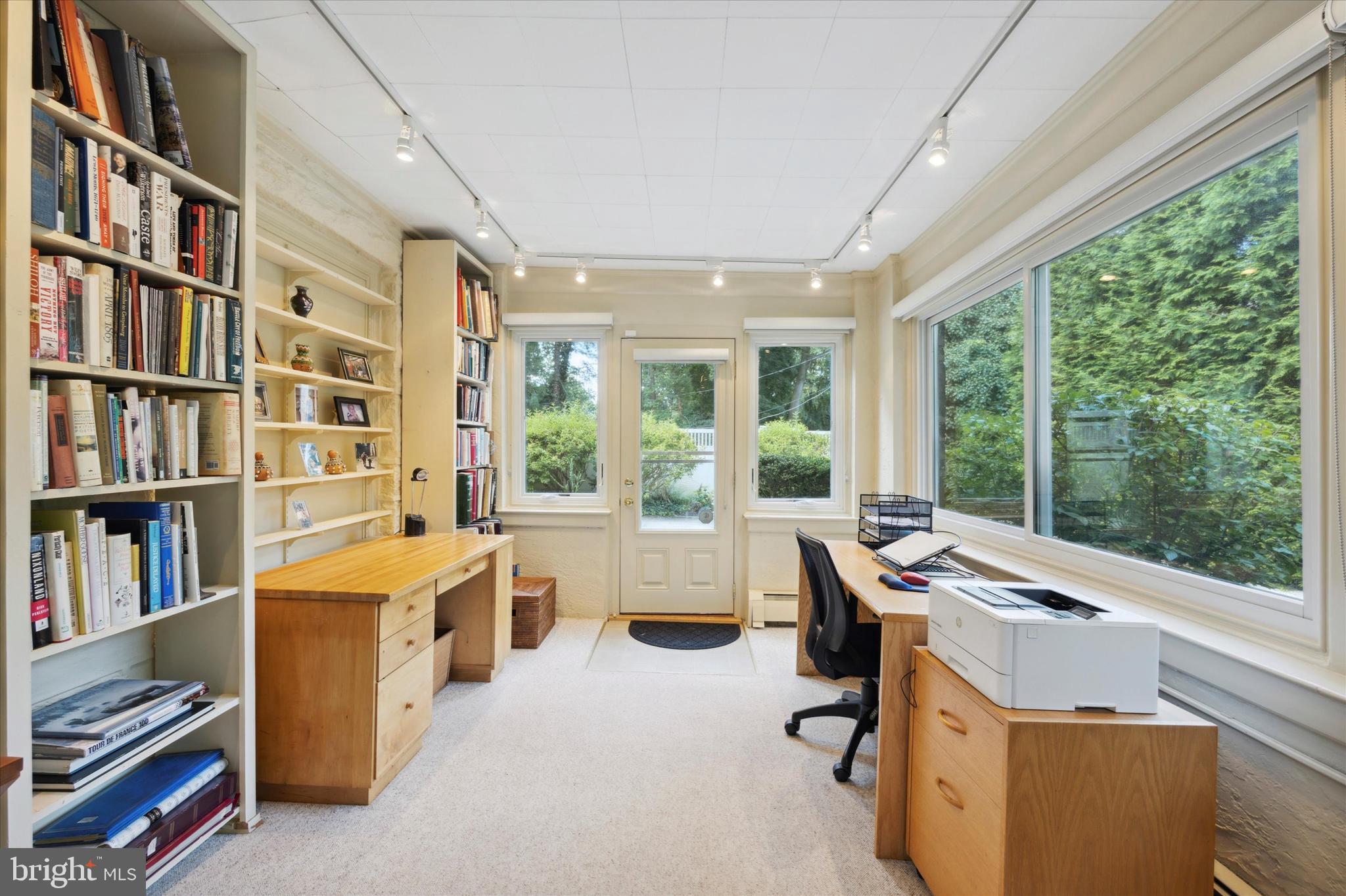 MERION STATION - Residential