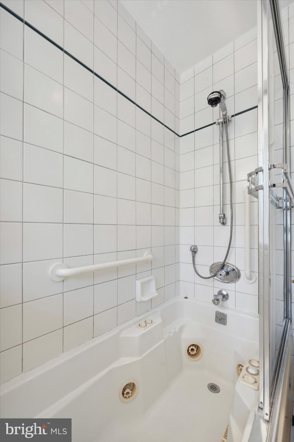 MERION STATION - Residential