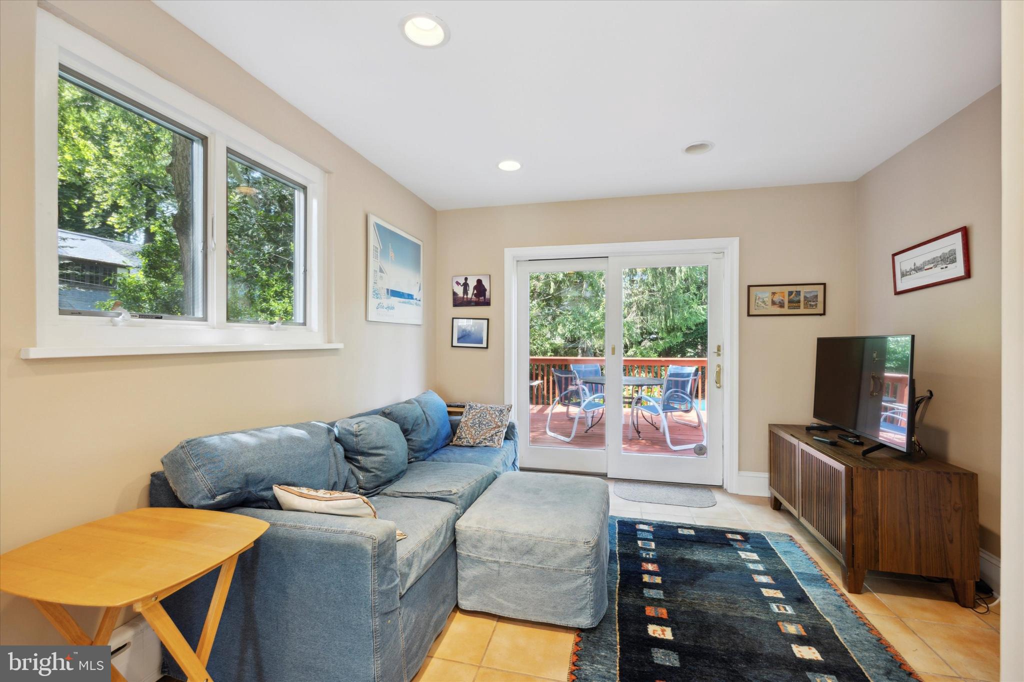 MERION STATION - Residential