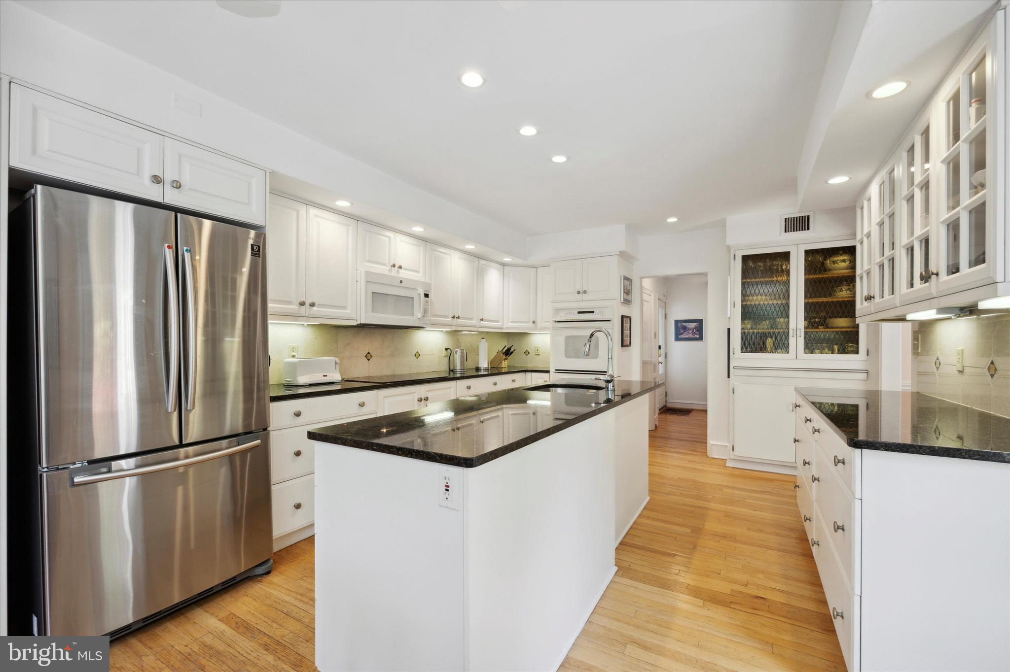 MERION STATION - Residential