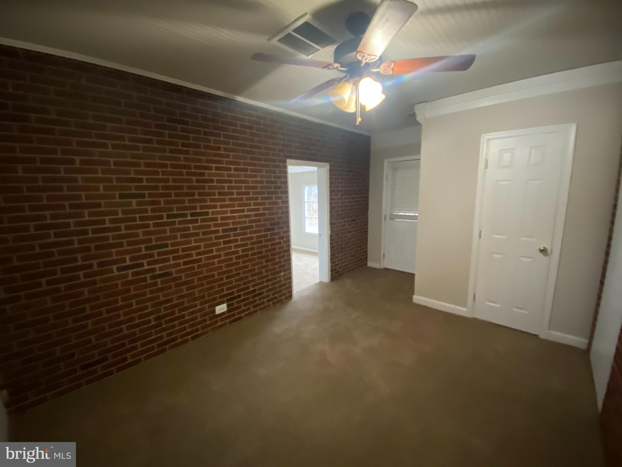 CHATHAM HEIGHTS - Residential Lease