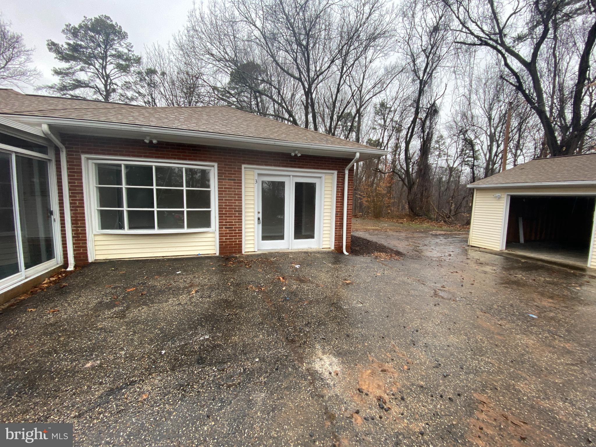 CHATHAM HEIGHTS - Residential Lease