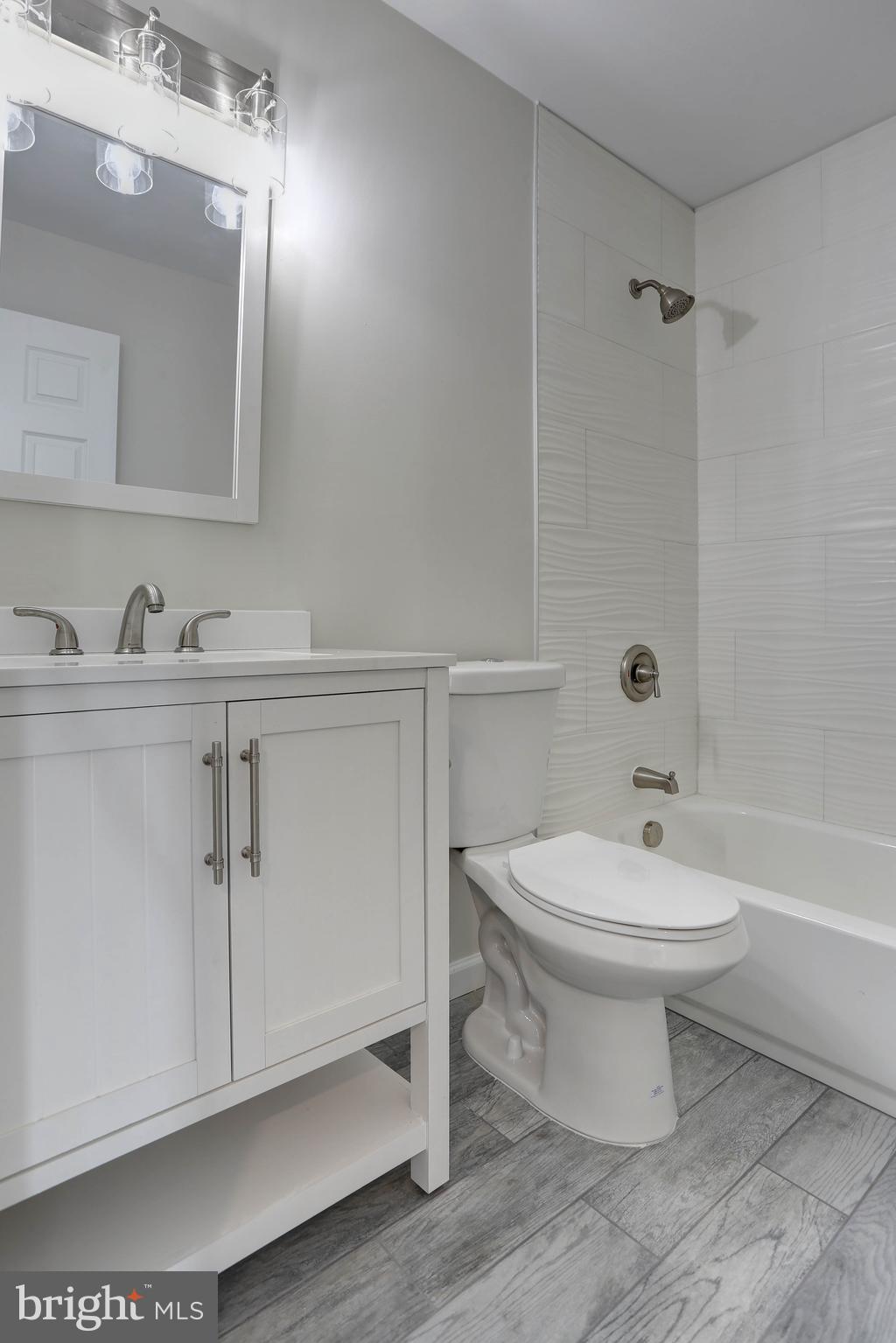 BALTIMORE HIGHLANDS - Residential