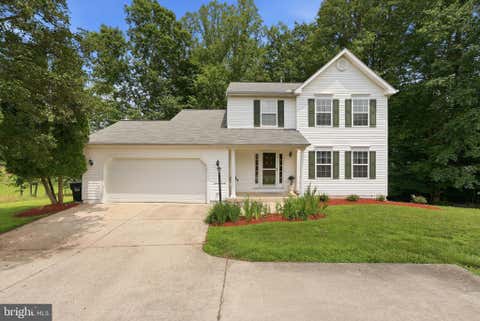 Photo of 4796 Pearson Drive, WOODBRIDGE, VA 22193 (MLS # VAPW2123804)