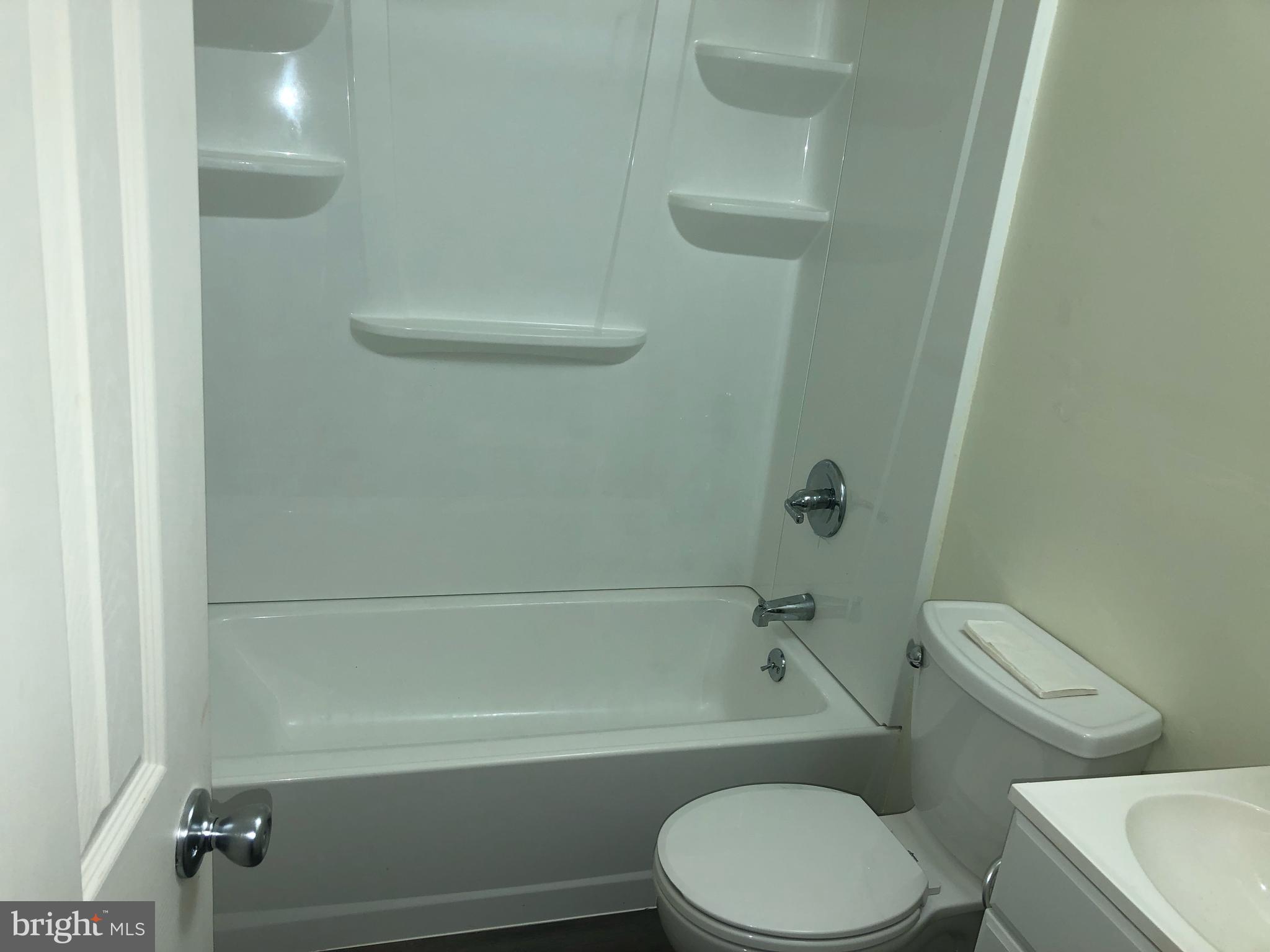 PHILMONT HEIGHTS - Residential Lease