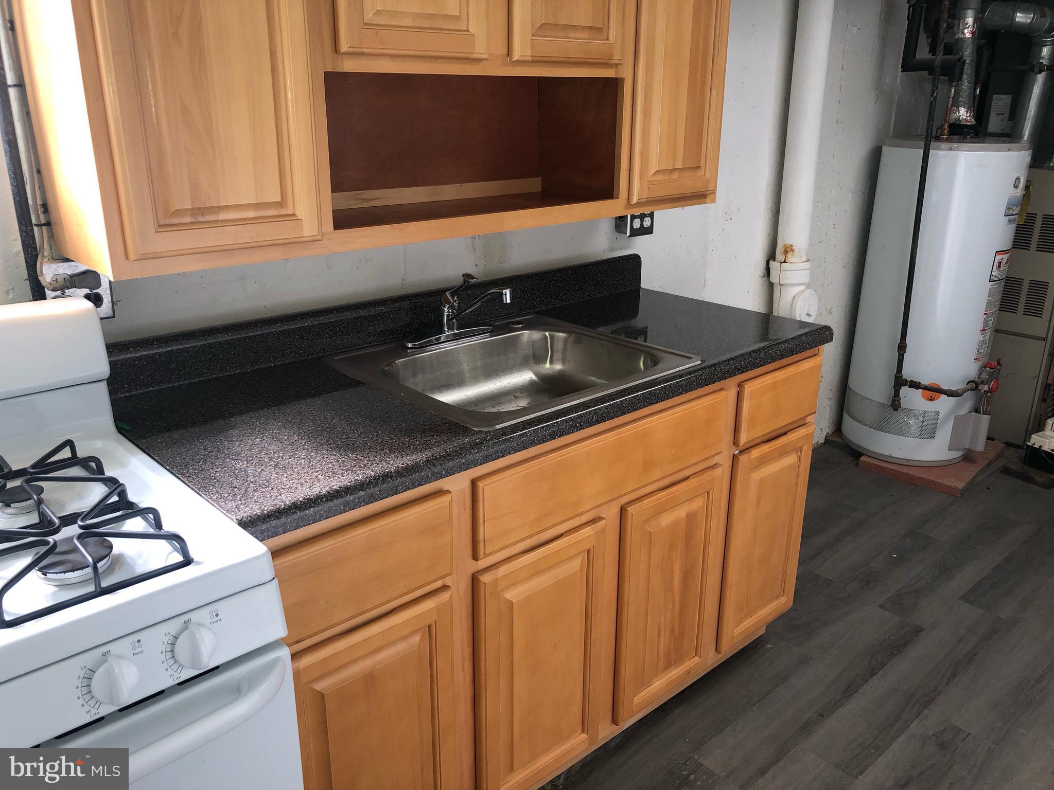 PHILMONT HEIGHTS - Residential Lease