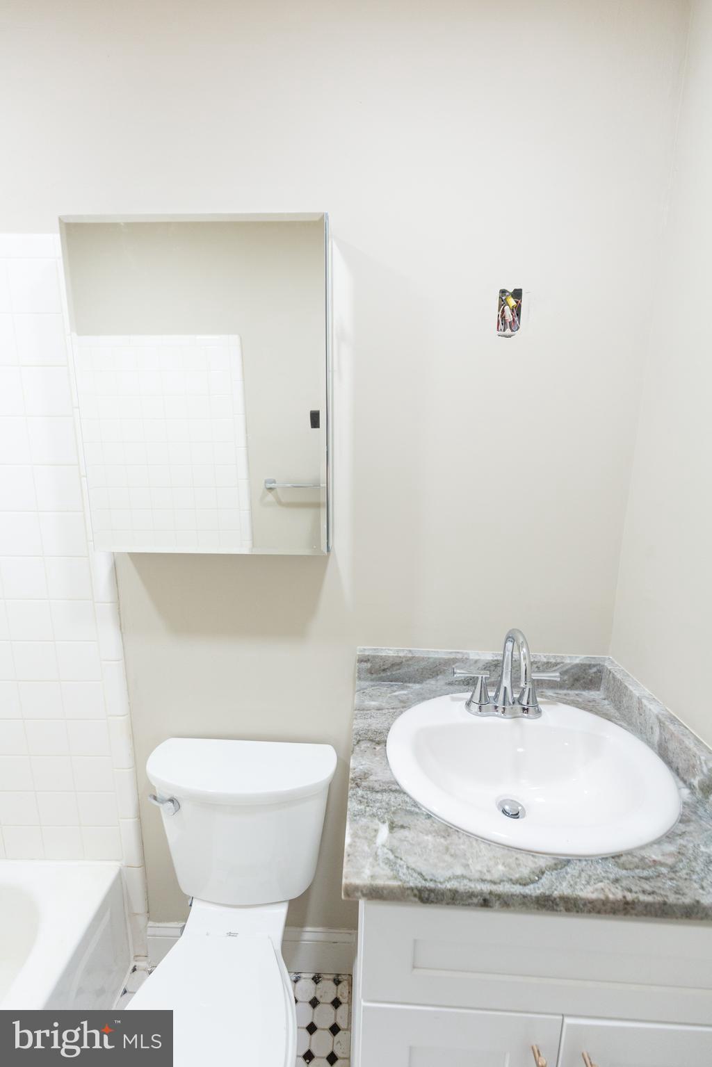 WASHINGTON SQ WEST - Residential Lease