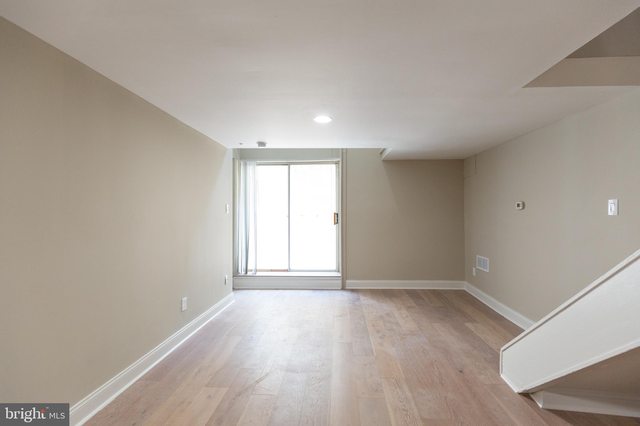 WASHINGTON SQ WEST - Residential Lease