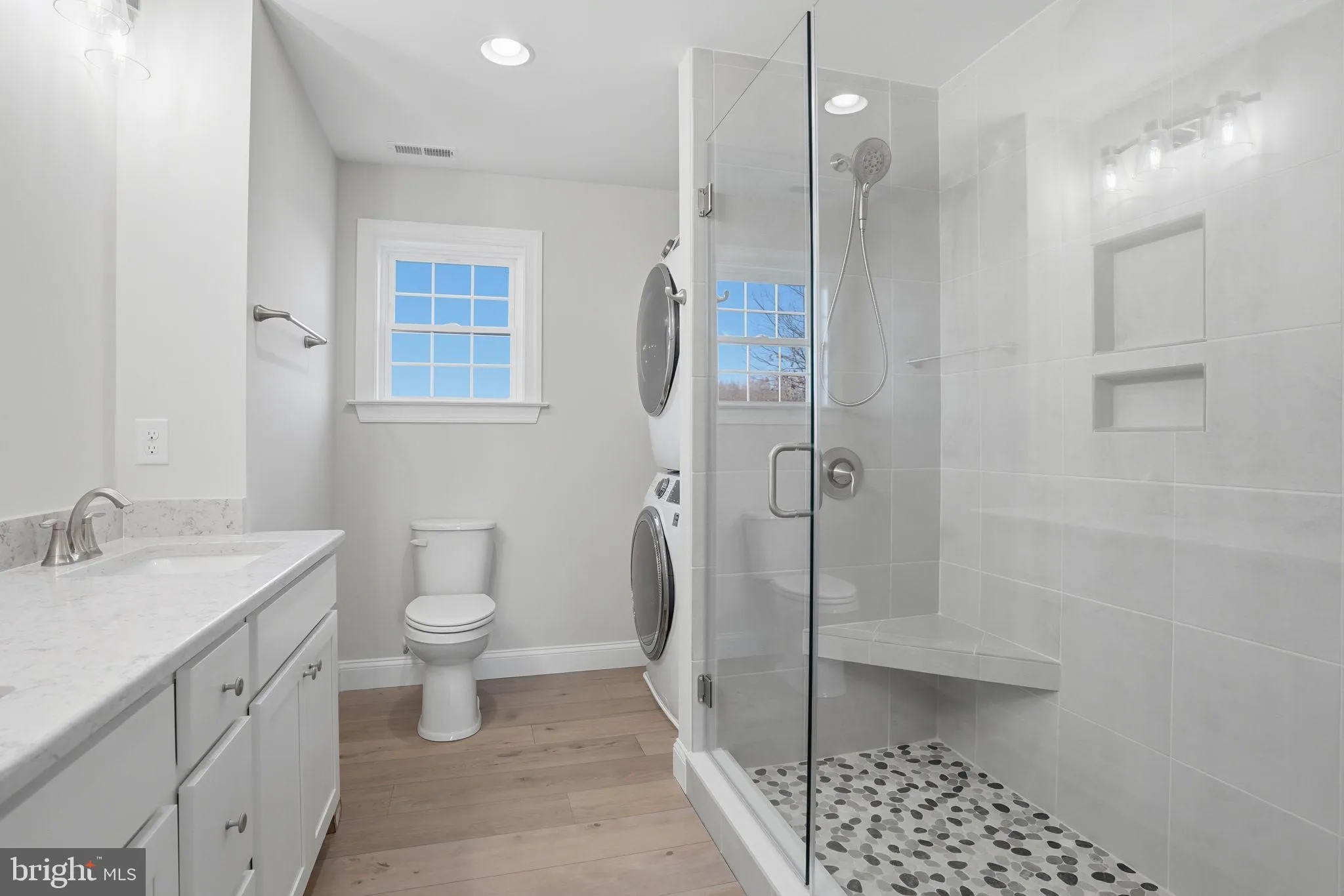 Smyrna, Delaware 19977, United States, 4 Bedrooms Bedrooms, ,3 BathroomsBathrooms,Residential,Active,189155