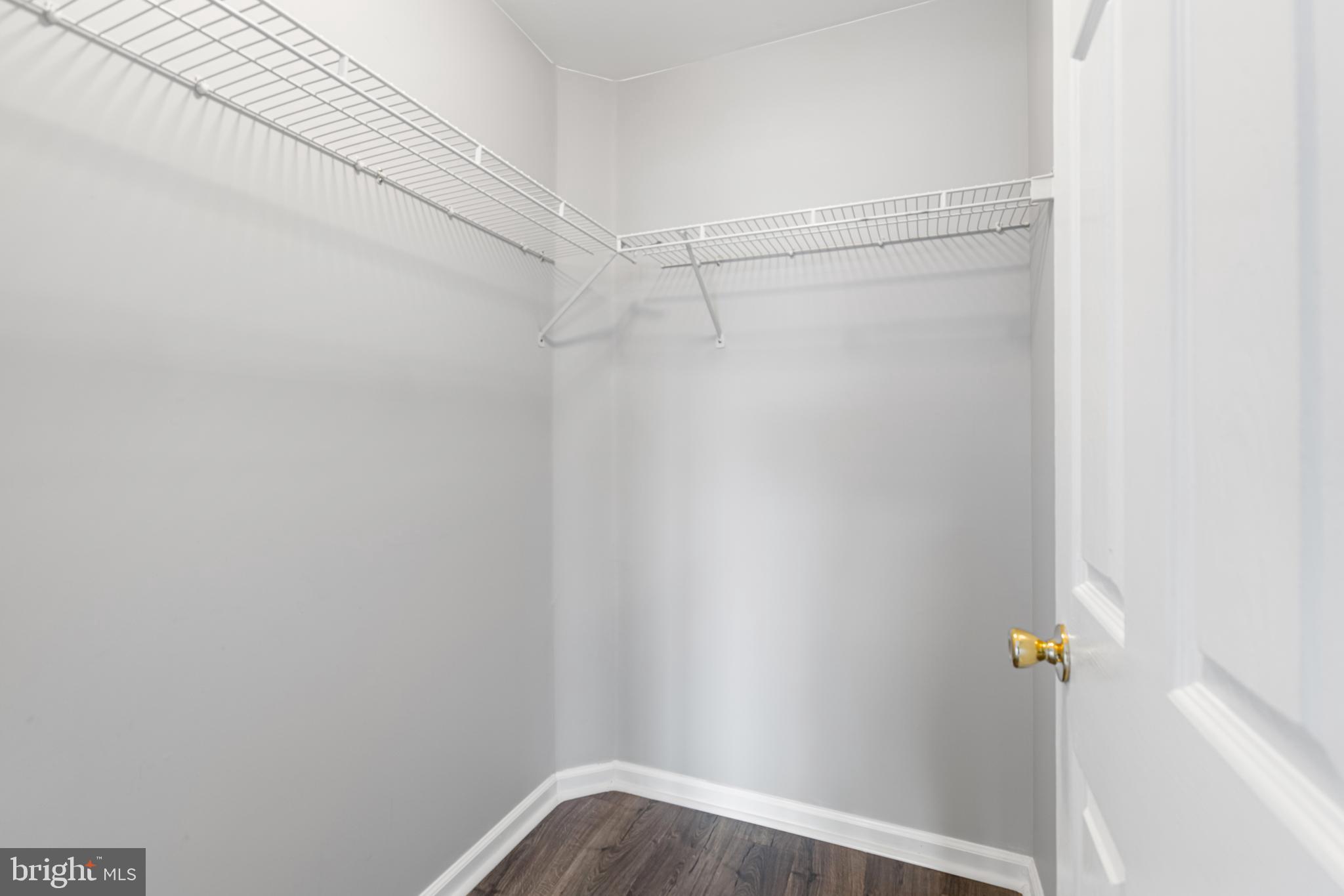 BRENNAN ESTATES - Residential Lease