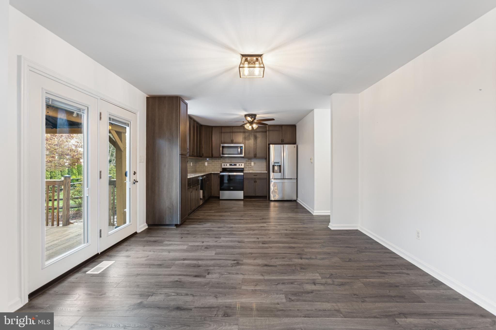 BRENNAN ESTATES - Residential Lease