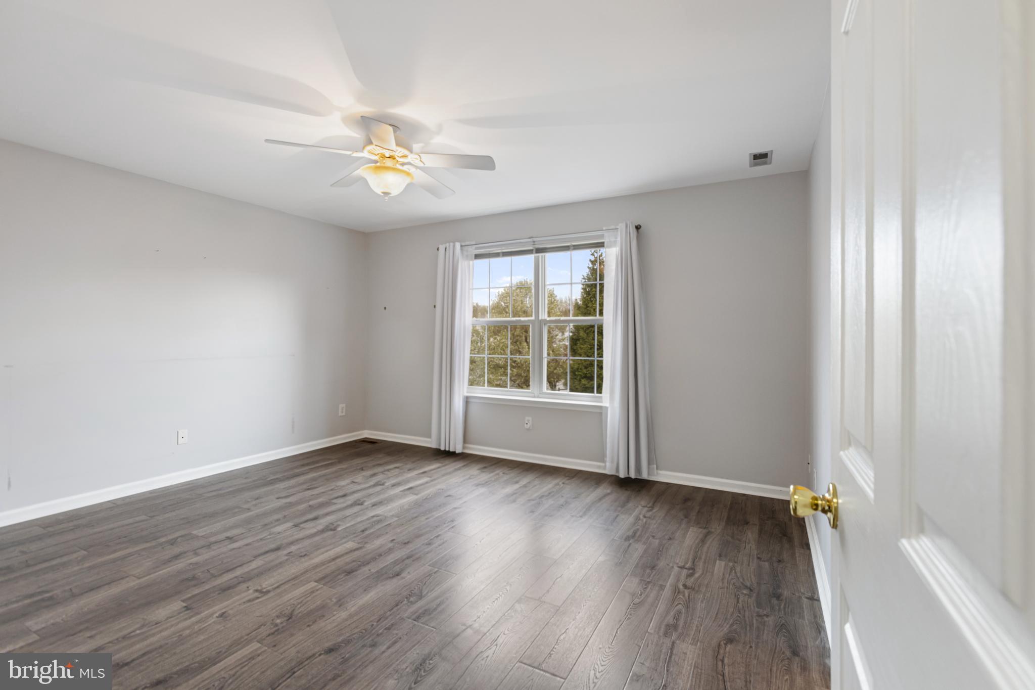 BRENNAN ESTATES - Residential Lease