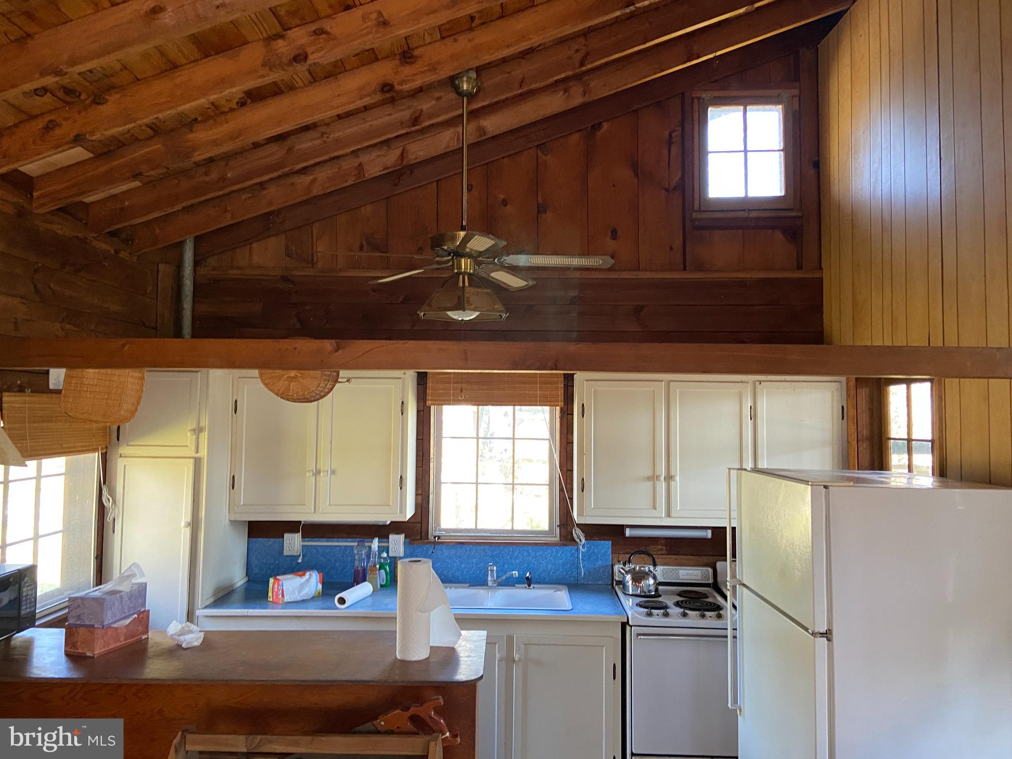 SCIENTISTS CLIFFS - Residential