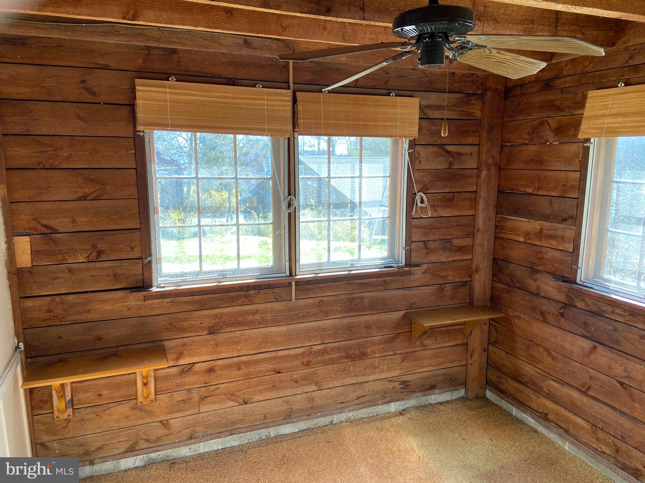 SCIENTISTS CLIFFS - Residential