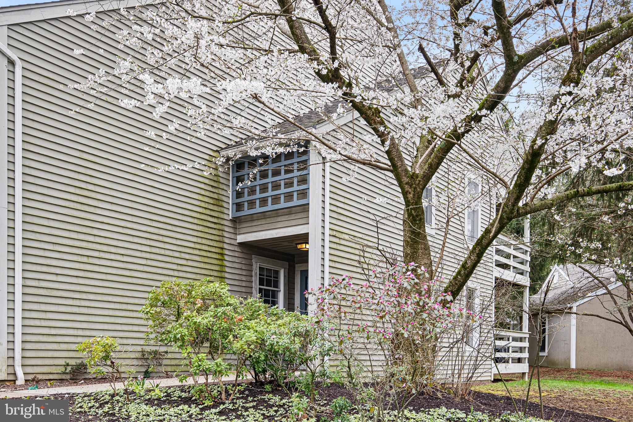 WYOMISSING MEADOWS - Residential