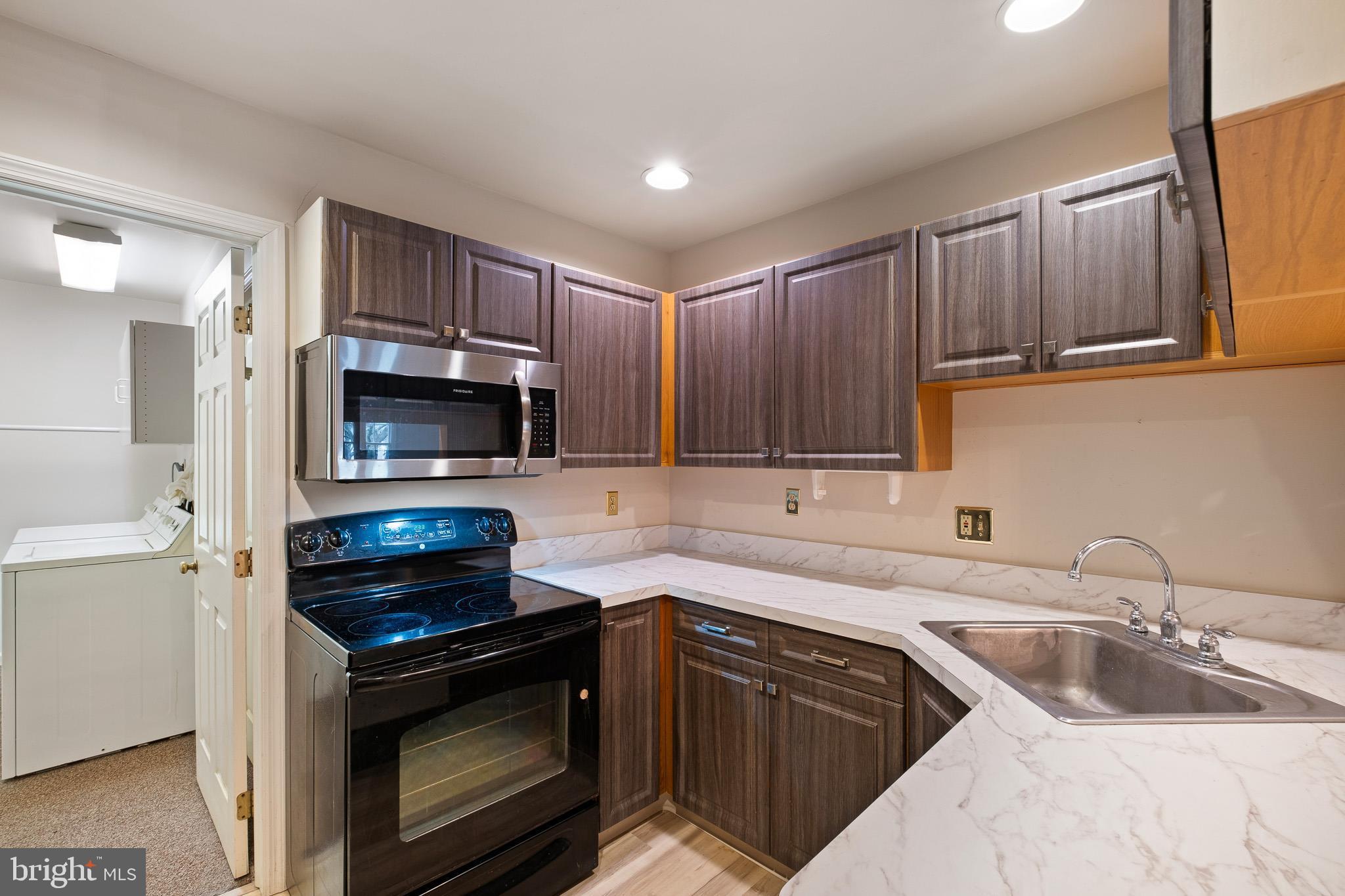 WYOMISSING MEADOWS - Residential