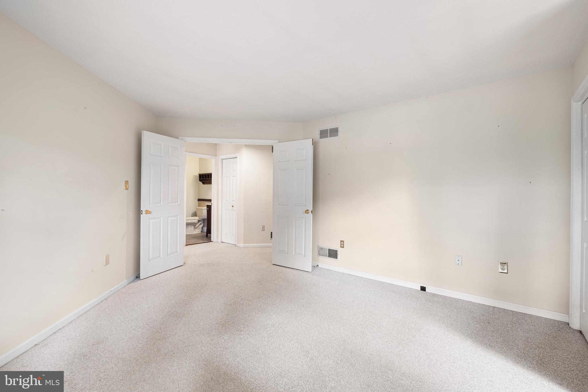 WYOMISSING MEADOWS - Residential