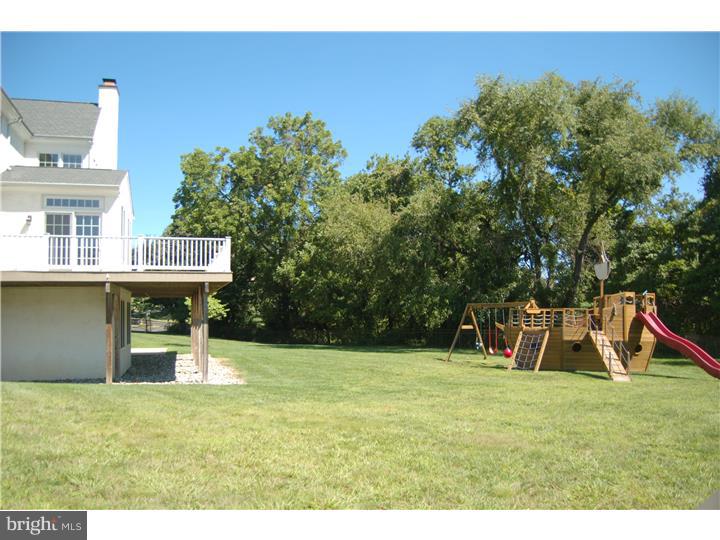 HIDDEN CREEK - Residential
