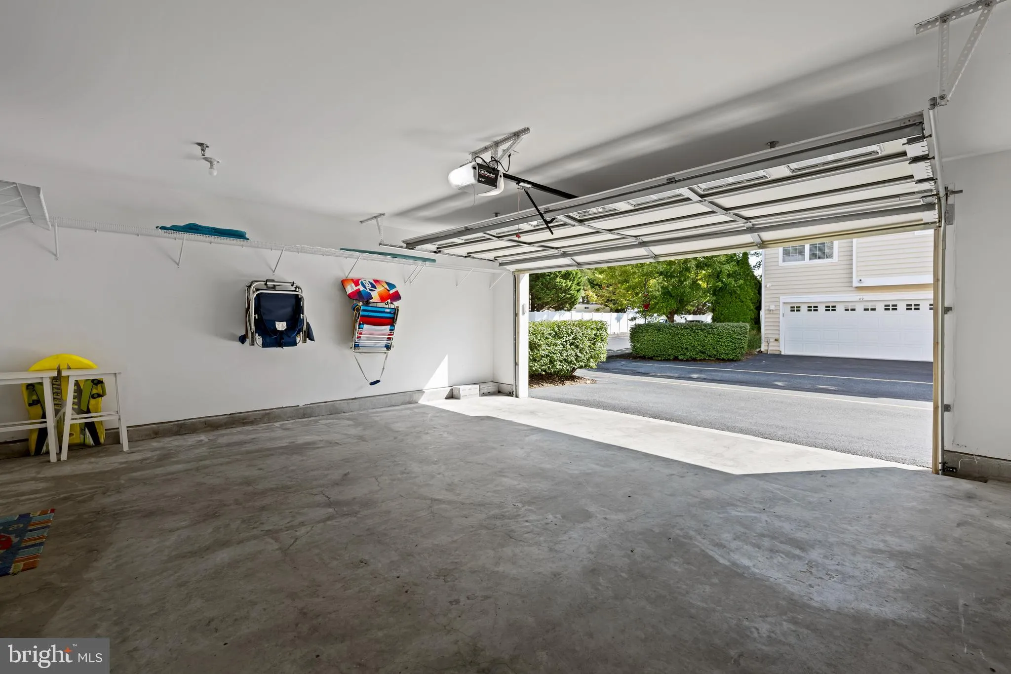 Ocean View, Delaware 19970, United States, 3 Bedrooms Bedrooms, ,3 BathroomsBathrooms,Residential,Active,216722