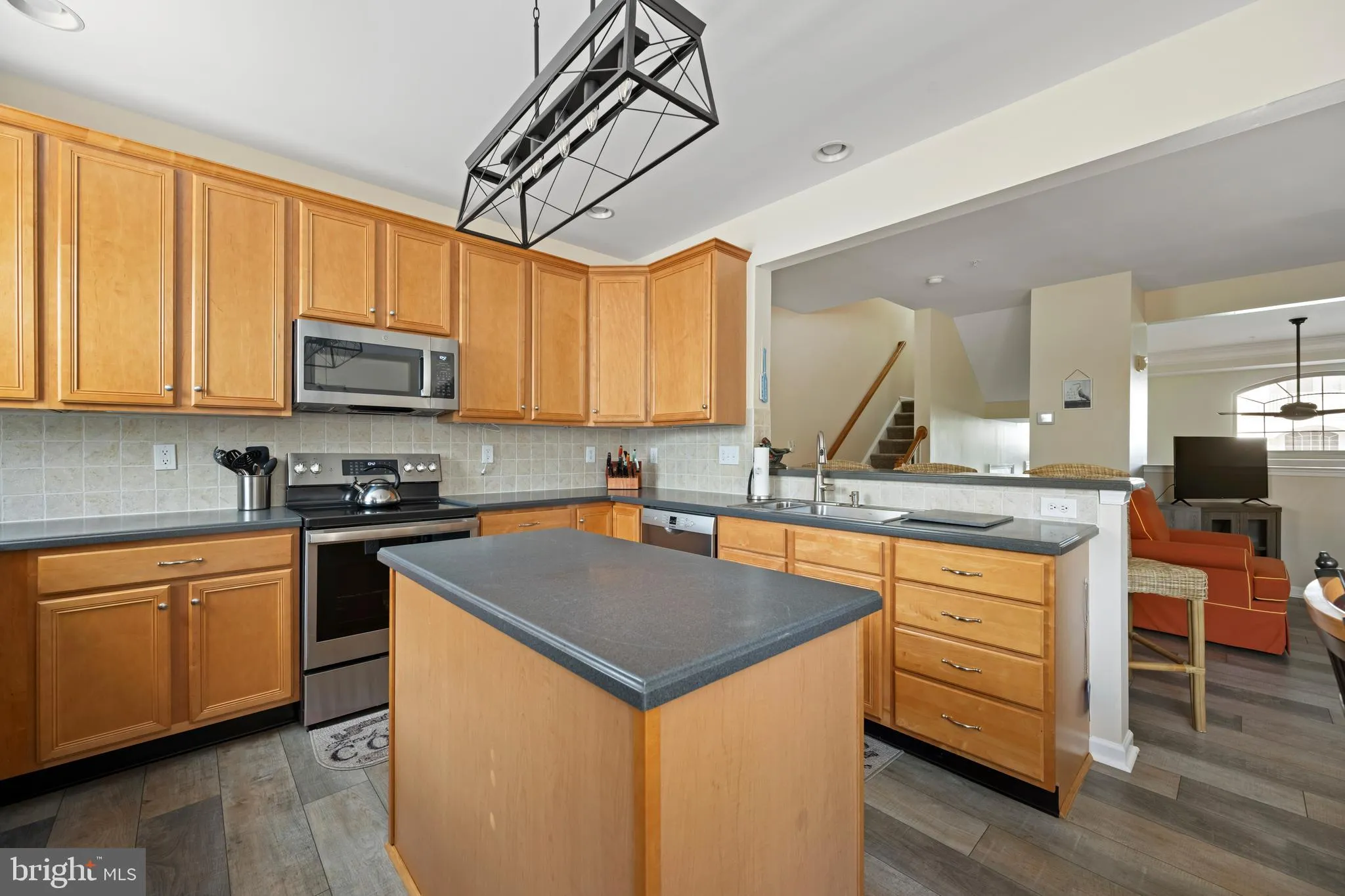 Ocean View, Delaware 19970, United States, 3 Bedrooms Bedrooms, ,3 BathroomsBathrooms,Residential,Active,216722