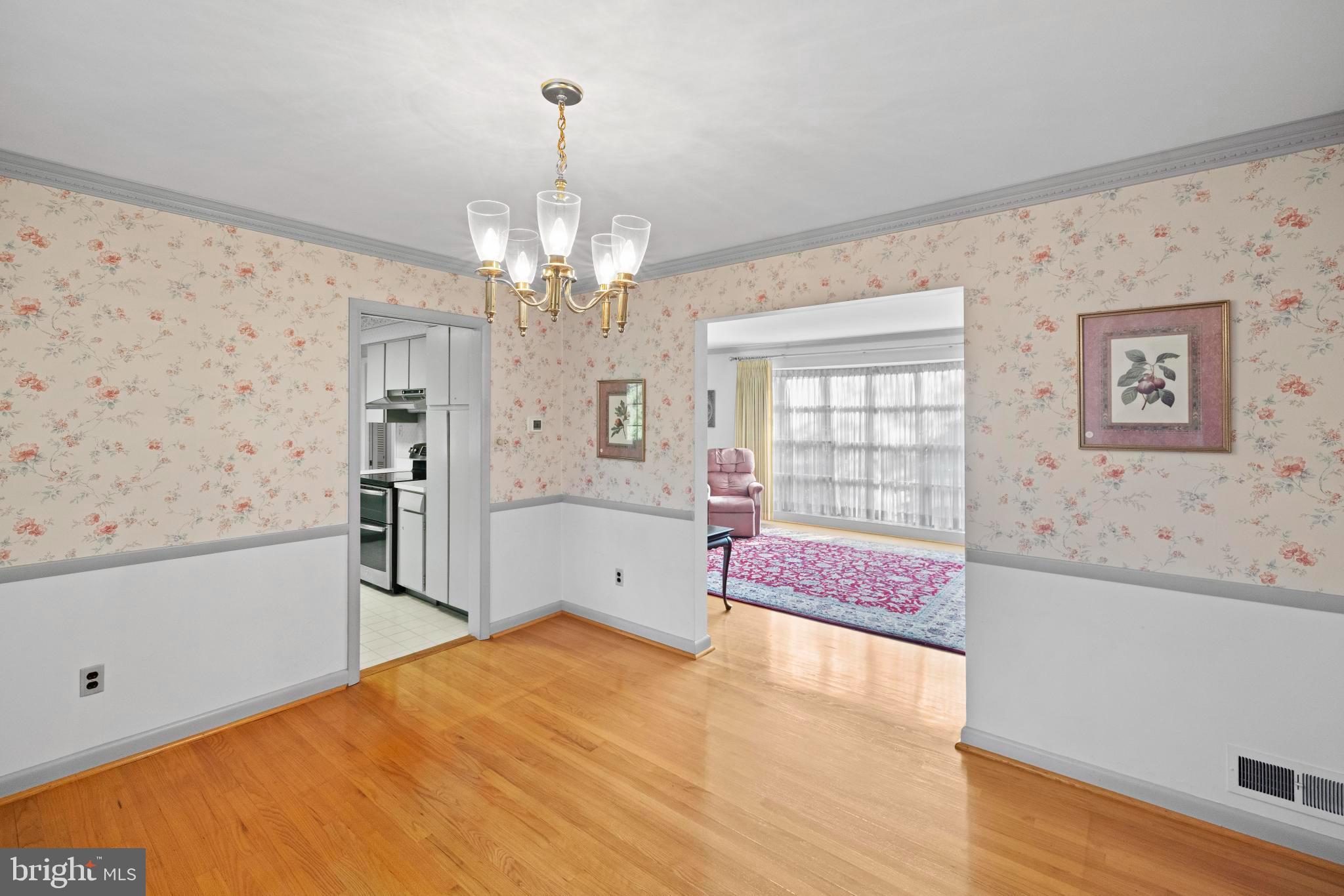 GOLF CLUB MANOR - Residential