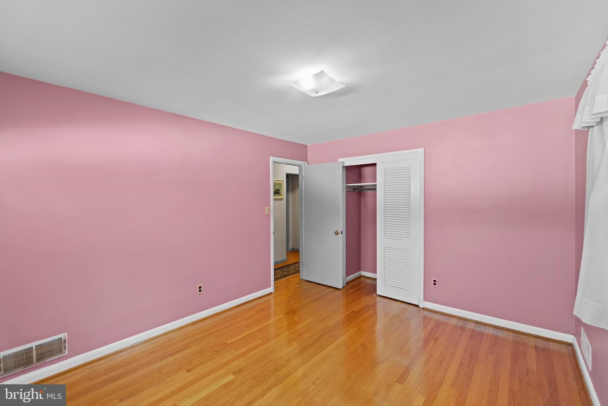 GOLF CLUB MANOR - Residential