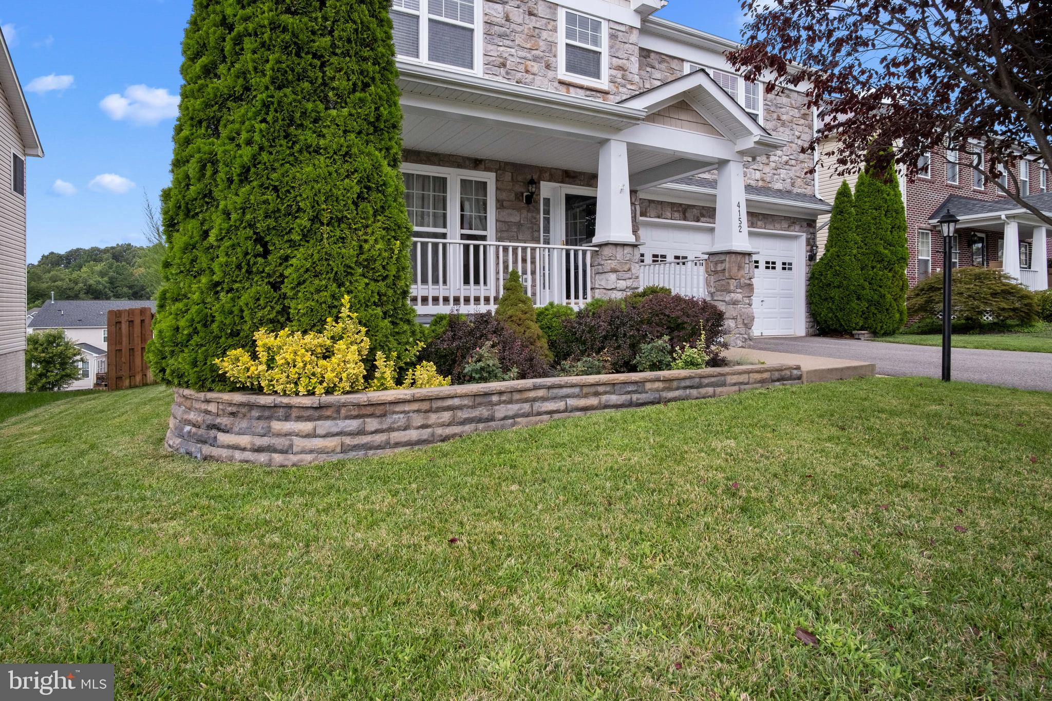 GARRISON WOODS - Residential