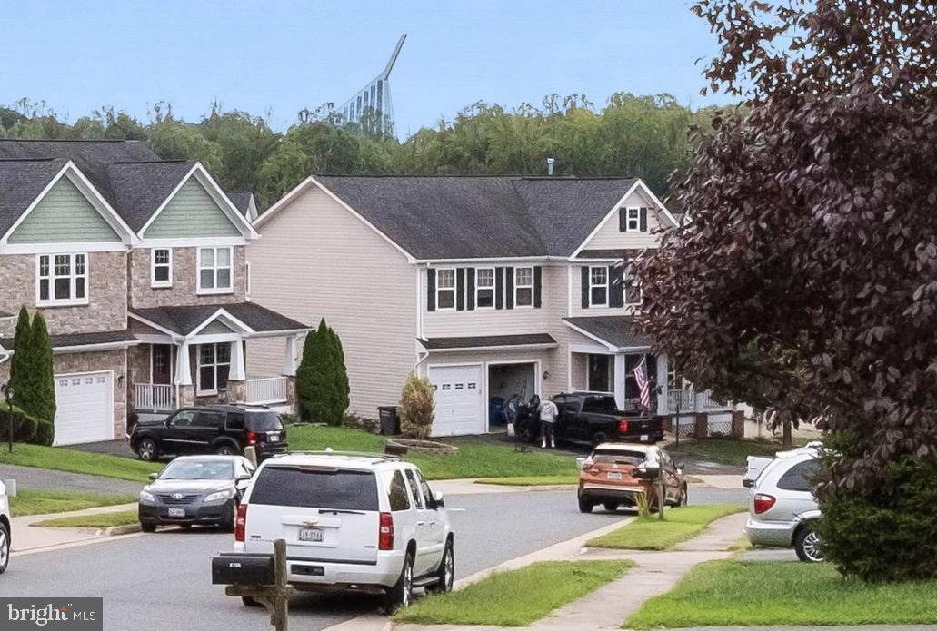 GARRISON WOODS - Residential