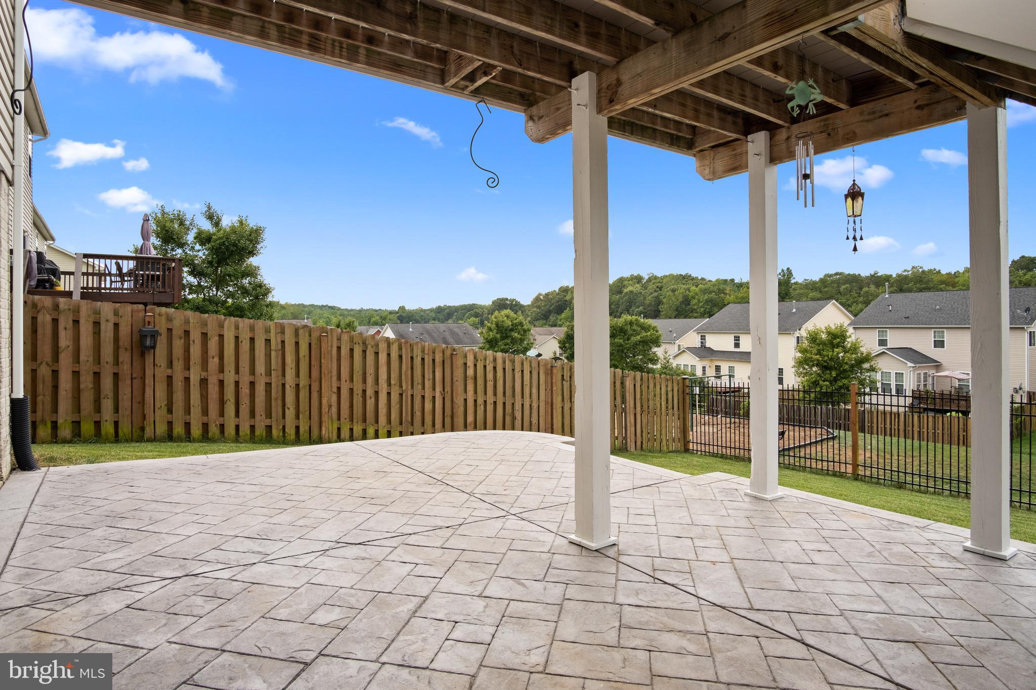 GARRISON WOODS - Residential