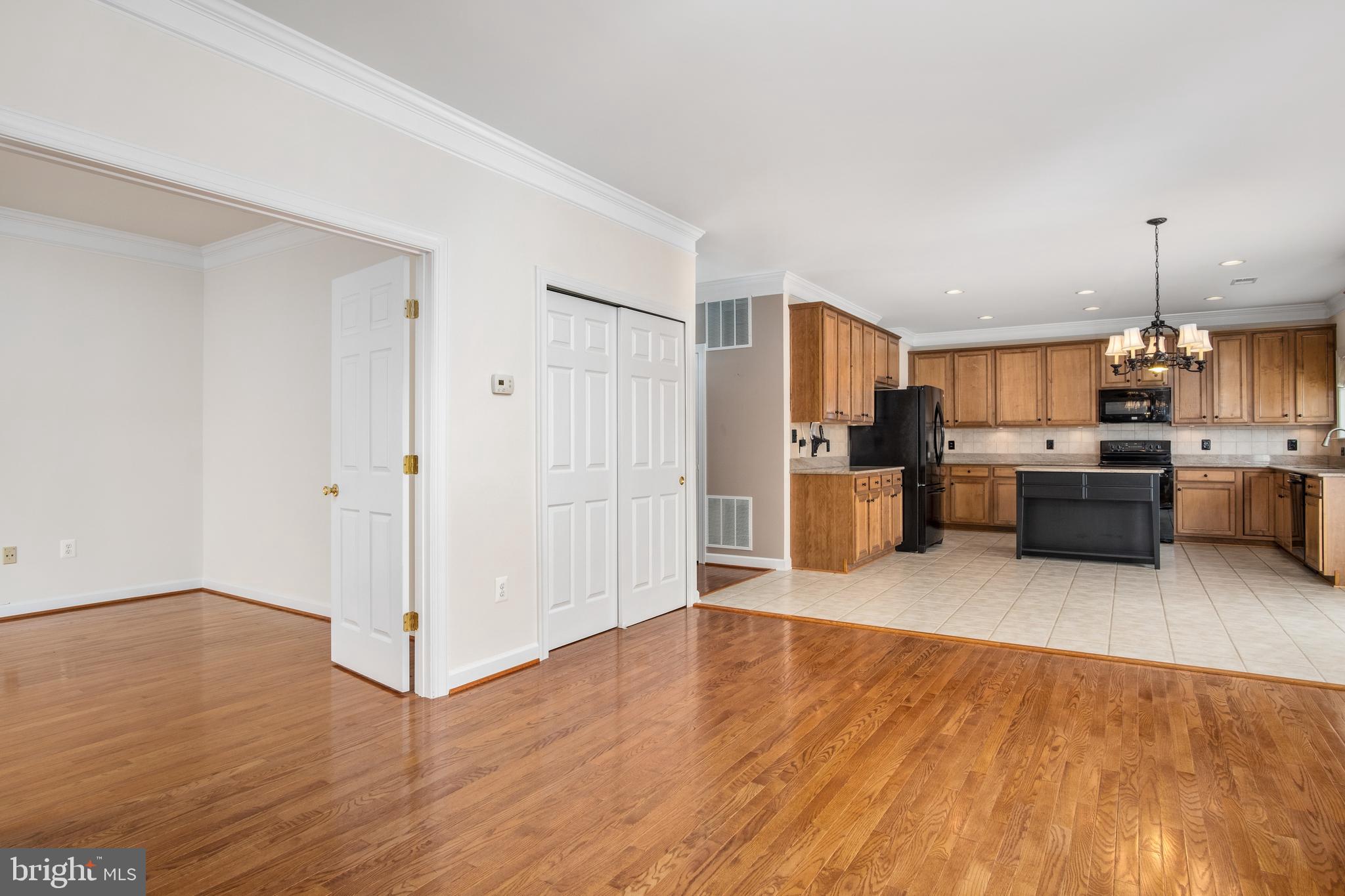 GARRISON WOODS - Residential