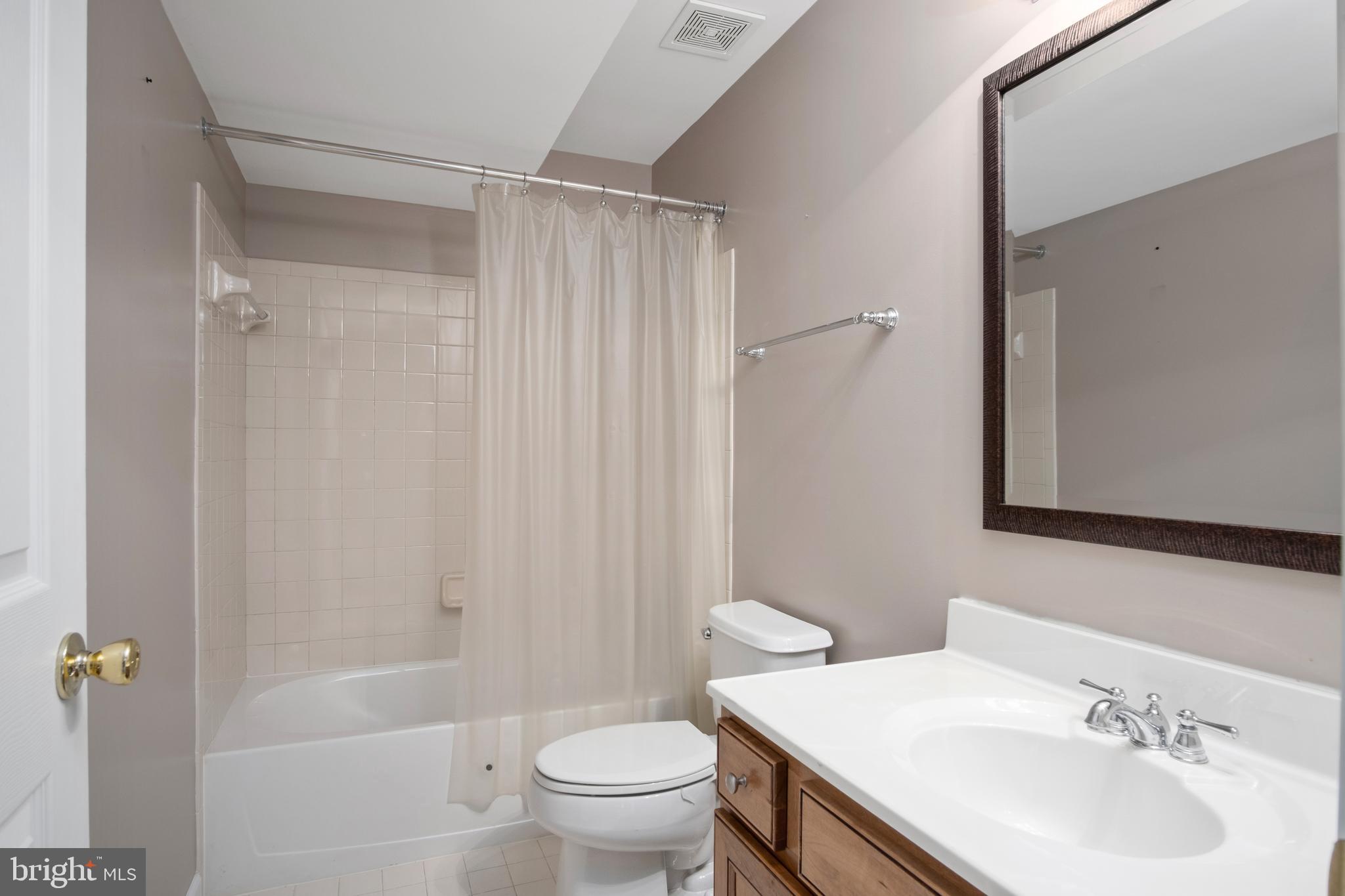 GARRISON WOODS - Residential