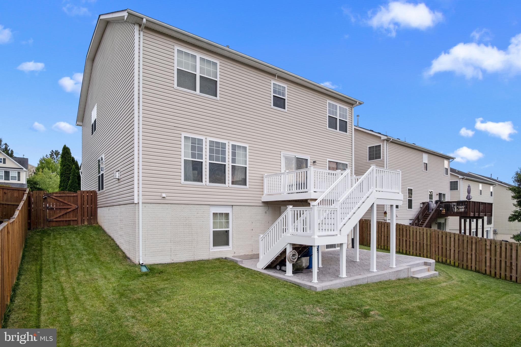 GARRISON WOODS - Residential