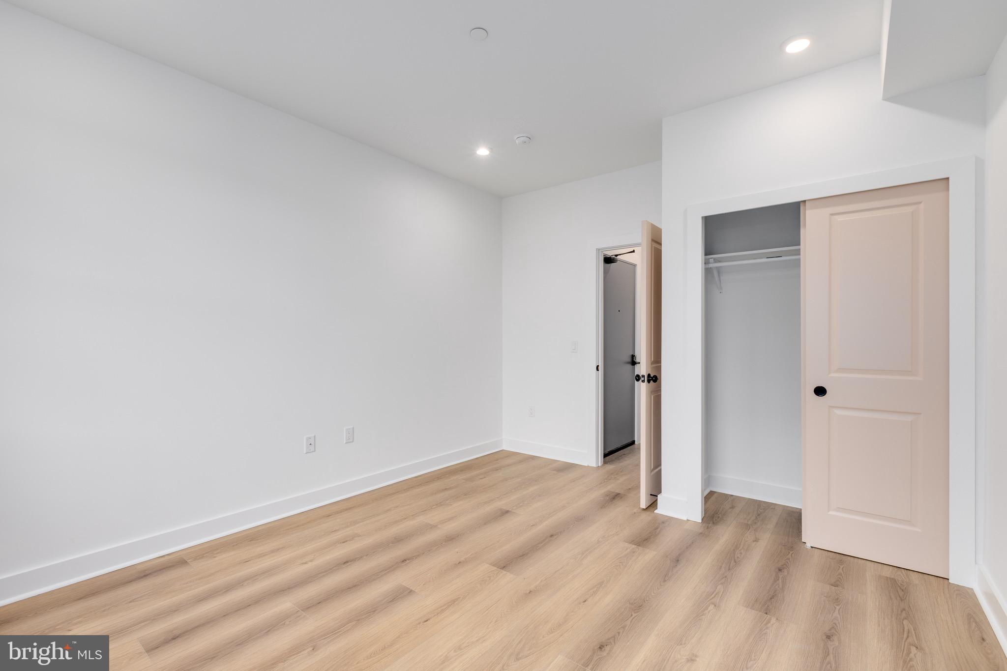 FAIRHILL - Residential Lease