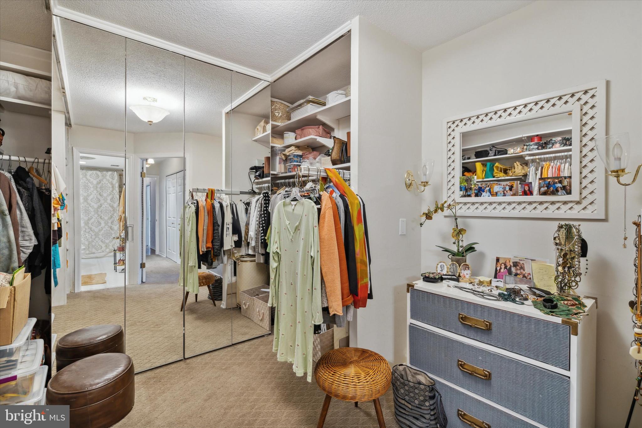 BRIAR HOUSE - Residential