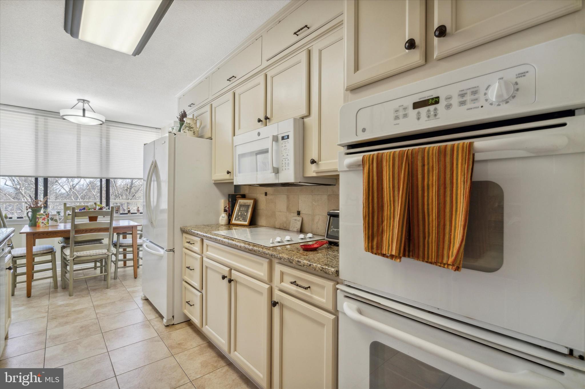 BRIAR HOUSE - Residential