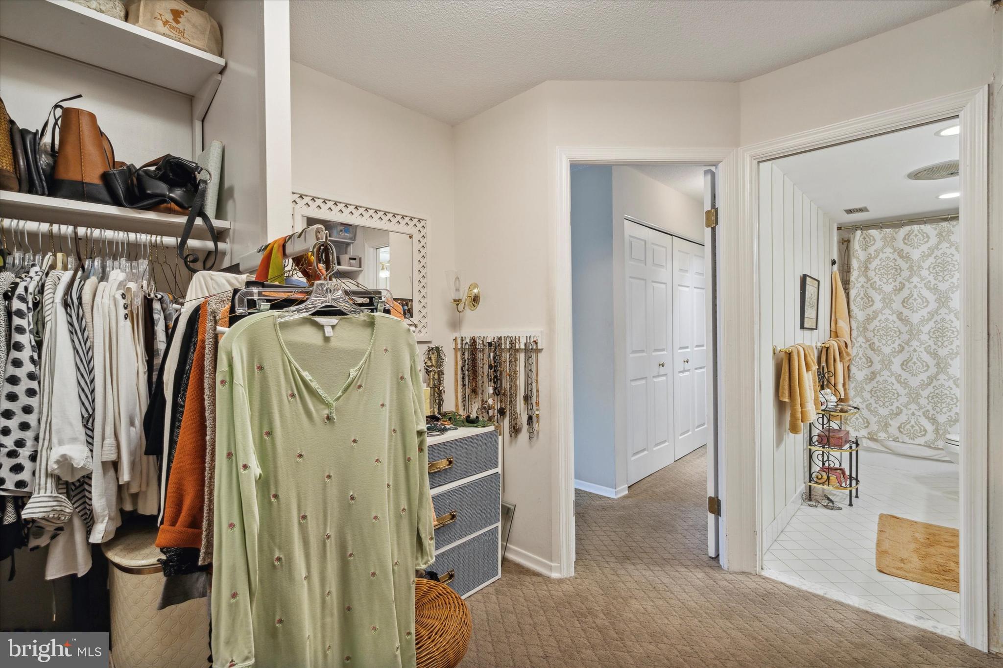 BRIAR HOUSE - Residential